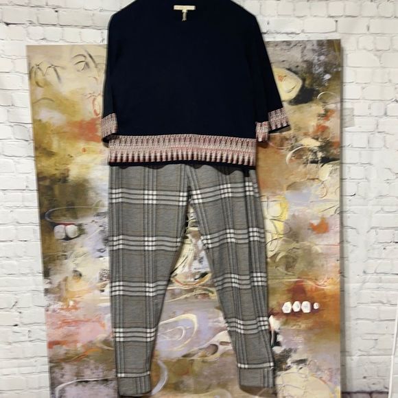 Maje Black Zig Zag Trim Sweater S/M - Picture 3 of 16